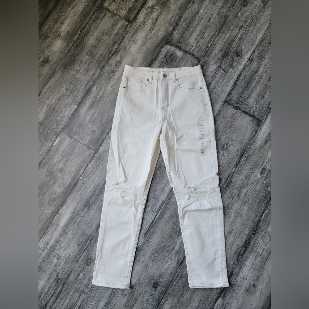 American Eagle Mom Jean, Size 4 Regular, White